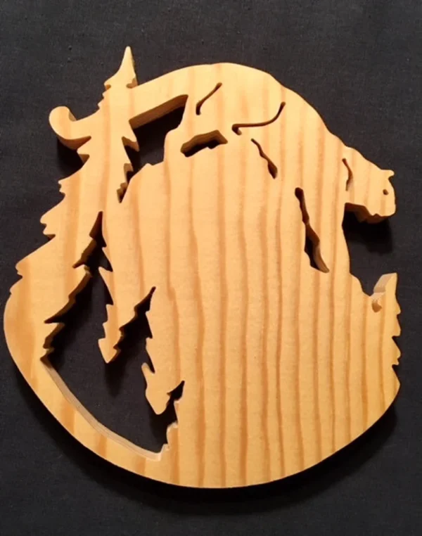 Wooden 'cougar on the prowl' made with a scroll saw