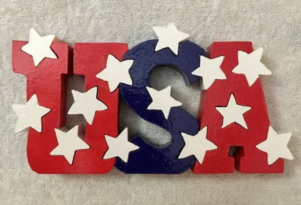 Painted wooden USA puzzle